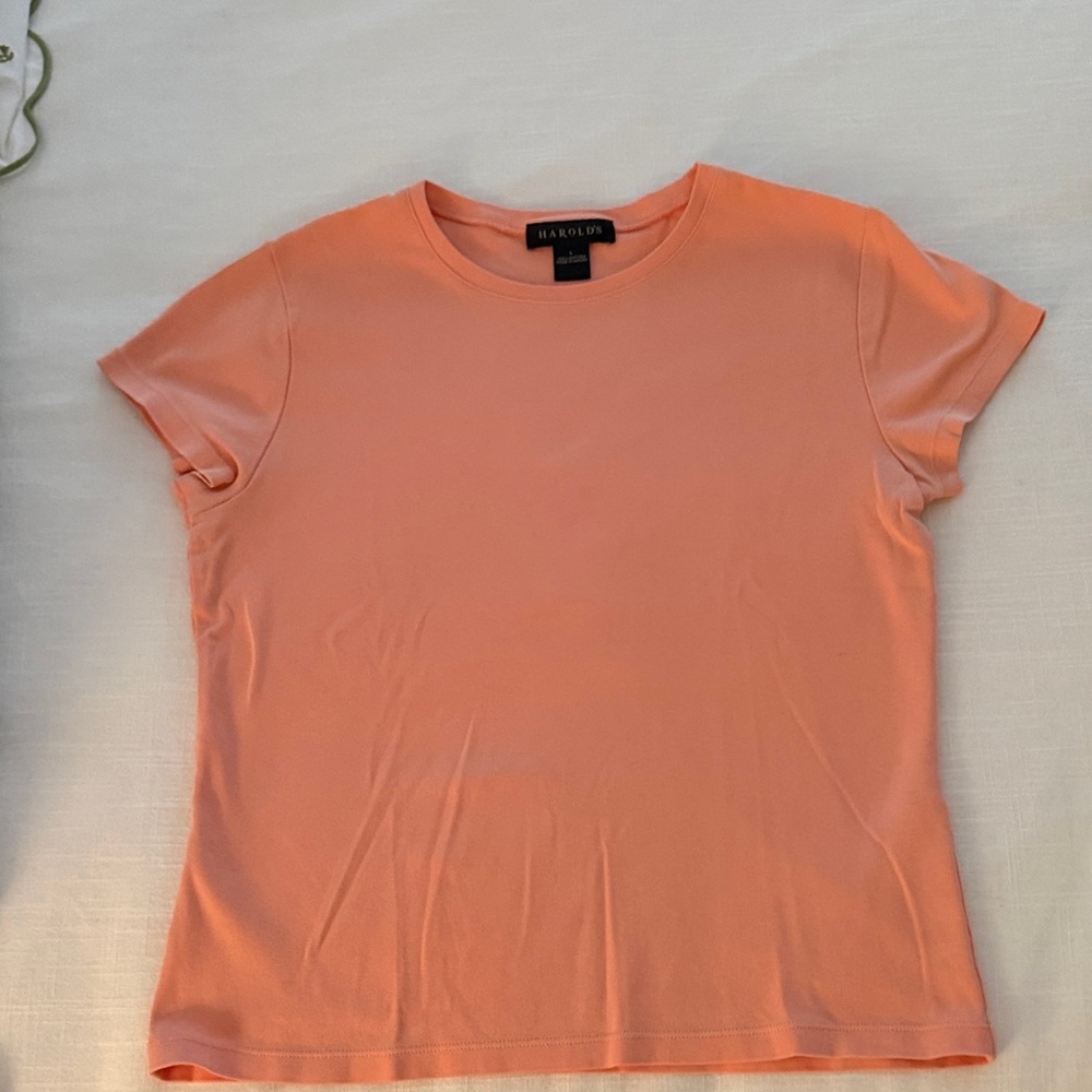 Harold's Coral Short Sleeve Tee